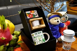 Các sản phẩm mang đậm dấu ấn văn hóa Việt Nam của Starbucks.