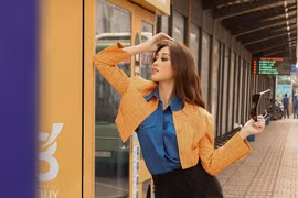 Với quyết định dời lịch sang quý I năm 2021 của Miss Universe, đại diện Việt Nam Nguyễn Trần Khánh Vân sẽ có nhiều thời gian hơn để chuẩn bị. (Ảnh: CTV)
