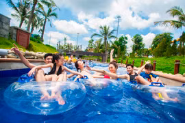 Quảng Ninh sẽ tập trung phát triển du lịch bền vững trong những năm tới. (Ảnh: Diệu Hương/Vietnam+)