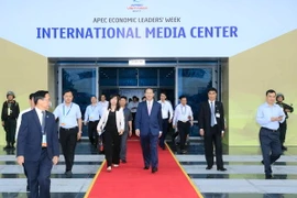 Chủ tịch nước Trần Đại Quang dự Chương trình Tổng duyệt các hoạt động của Tuần lễ Cấp cao APEC 2017. (Ảnh: Nhan Sáng/TTXVN)