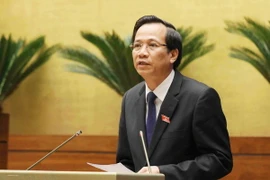 Bộ trưởng Bộ Lao động Thương binh và Xã hội Đào Ngọc Dung giải trình, làm rõ vấn đề đại biểu Quốc hội nêu. (Ảnh: Phương Hoa/TTXVN)