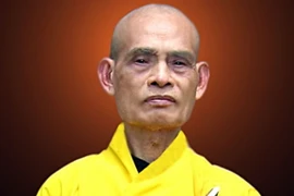 Hòa thượng Thích Phổ Tuệ được Đại hội suy tôn Pháp chủ Giáo hội Phật giáo Việt Nam khóa VIII, nhiệm kỳ 2017-2022. (Ảnh: Nguyễn Dân/TTXVN)