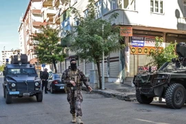 Cảnh sát Thổ Nhĩ Kỳ làm nhiệm vụ tại Diyarbakir. (Nguồn: AFP/TTXVN)