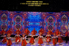 Một tiết mục nghệ thuật tại chương trình. (Ảnh: Phương Vy/TTXVN)