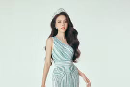 Á hậu Lê Nguyễn Ngọc Hằng cho biết cô sẽ nỗ lực hết mình để cống hiến nhiều hơn nữa cho cộng đồng và nghệ thuật. (Ảnh: CTV/Vietnam+)
