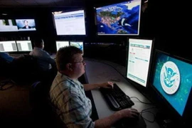 Microsoft liệt Chính phủ Mỹ ngang hàng với… khủng bố 