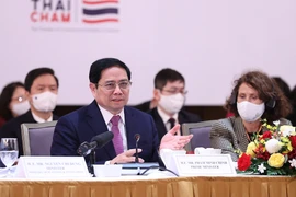 Thủ tướng Phạm Minh Chính phát biểu tại Phiên cấp cao Diễn đàn doanh nghiệp Việt Nam thường niên (VBF). (Ảnh: Dương Giang/TTXVN)
