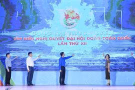 Ban tổ chức phát động cuộc thi. (Ảnh: Minh Đức/TTXVN)