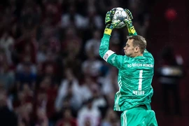 Neuer muốn có một bản hợp đồng đến năm 2025 khi đó, anh 39 tuổi (Ảnh: Nguồn Fcb.de)