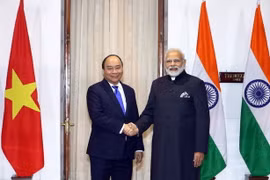 Trong khuôn khổ chương trình tham dự Hội nghị Cấp cao Kỷ niệm ASEAN-Ấn Độ và Lễ kỷ niệm 69 năm Ngày Cộng hòa Ấn Độ, tối 24/1/2018, tại Thủ đô New Delhi, Cộng hòa Ấn Độ, Thủ tướng Nguyễn Xuân Phúc hội đàm với Thủ tướng Ấn Độ Narendra Modi. (Ảnh: Thống Nhất