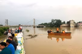 [Video] Hà Nội lên phương án di dời 14.000 hộ dân vùng lụt Chương Mỹ