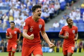 Cầu thủ Harry Maguire (giữa). (Nguồn: THX/TTXVN)