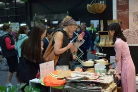 Gạo hữu cơ Việt Nam trưng bày tại triển lãm. (Ảnh: Đại sứ quán Việt Nam tại New Zealand cung cấp)