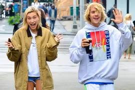Ăn mặc lôi thôi như Justin Bieber mới là mốt street style chính hiệu?