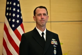 Tư lệnh Hải quân Mỹ John Richardson. (Nguồn: AFP/TTXVN)