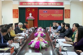 Quang cảnh buổi hội đàm trao đổi thông tin, kinh nghiệm trong công tác nghiên cứu lịch sử và bảo tàng. (Ảnh: Văn Tý/TTXVN)