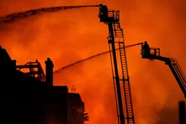 Hiện trường vụ cháy. (Nguồn: news.sky.com)