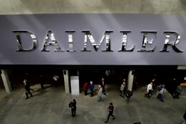 Biểu tượng Daimler tại cuộc họp thường niên của hãng ở Berlin, Đức. (Nguồn: AFP/TTXVN)
