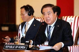 Chủ tịch Quốc hội Hàn Quốc Moon Hee-sang (phải) phát biểu tại một hội nghị ở Bali, Indonesia ngày 16/9. (Ảnh: Yonhap/TTXVN)