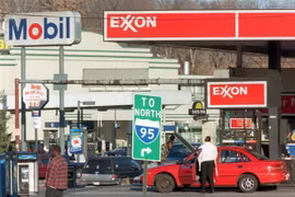 Cửa hàng của Exxon Mobil tại Washington, DC. (Ảnh: AFP/TTXVN)