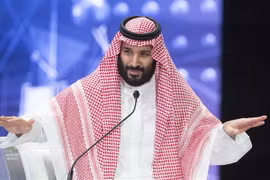 Thái tử Saudi Arabia Mohammed bin Salman phát biểu trong một hội nghị tại thủ đô Riyadh ngày 24/10/2018. 9Ảnh: AFP/TTXVN)