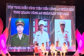 Quang cảnh buổi giao lưu. (Ảnh: Mỹ Bình/Vietnam+)