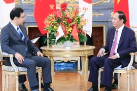 Chủ tịch nước Trần Đại Quang tiếp Chủ tịch Đảng Cộng sản Nhật Bản Kazuo Shii. (Ảnh: Nhan Sáng/TTXVN)