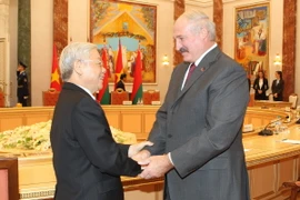 Tổng bí thư hội đàm với Tổng thống Belarus Lukashenko