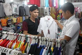 TP.HCM: Hàng tiêu dùng “lên ngôi” dịp Ngày Nhà giáo Việt Nam