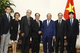 Thủ tướng Nguyễn Xuân Phúc tiếp Tổng Thư ký ASEAN Lê Lương Minh. (Ảnh: Thống Nhất/TTXVN)