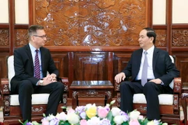 Chủ tịch nước Trần Đại Quang tiếp Ngài Ilkka-Pekka Simila, Đại sứ Phần Lan tại Việt Nam đến chào từ biệt. (Ảnh: Nhan Sáng/TTXVN)