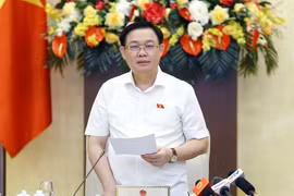 Chủ tịch Quốc hội Vương Đình Huệ phát biểu bế mạc. (Ảnh: Doãn Tấn/TTXVN) 