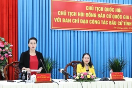 Chủ tịch Quốc hội Nguyễn Thị Kim Ngân phát biểu tại buổi làm việc. (Ảnh: Trọng Đức/TTXVN)