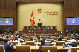 Một phiên chất vấn và trả lời chất vấn trong chương trình Kỳ họp thứ hai, Quốc hội khóa XV chiều 11/11. (Ảnh: Doãn Tấn/TTXVN)