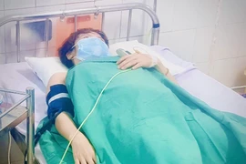  Sản phụ được chăm sóc tại Bệnh phụ sản thành phố Cần Thơ sau khi 'vượt cạn' thành công. (Ảnh: TTXVN phát)