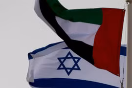 Quốc kỳ của Israel và UAE. (Nguồn: Reuters)