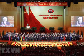 Đồng chí Nguyễn Phú Trọng, Tổng Bí thư BCHTW khóa XIII, Chủ tịch nước CHXHCN Việt Nam thay mặt BCHTW khóa XIII phát biểu ý kiến. (Nguồn: TTXVN) 