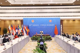 Chiều 26/10, tại Hà Nội, Thủ tướng Chính phủ Phạm Minh Chính tham dự và phát biểu tại Hội nghị cấp cao ASEAN-Trung Quốc lần thứ 24 theo hình thức trực tuyến. (Ảnh: Dương Giang/TTXVN)