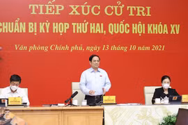 Thủ tướng phát biểu tại buổi tiếp xúc cử tri thành phố Cần Thơ theo hình thức trực tuyến. (Ảnh: Dương Giang/TTXVN) 