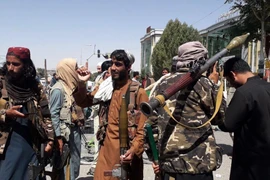 Các tay súng Taliban tại thành phố Kandahar, Afghanistan, ngày 13/8/2021. (Ảnh: THX/TTXVN)