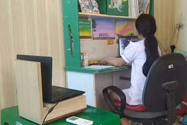 Học sinh học trực tuyến. Ảnh minh họa. (Nguồn: TTXVN)