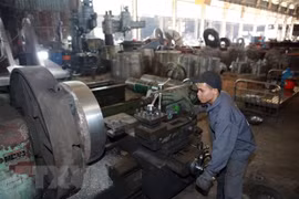 Sản xuất thép tại mhà máy thép Trường Sơn. (Ảnh minh họa: Danh Lam/TTXVN)