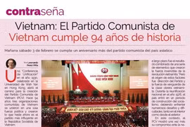 Bài viết đăng trên báo in ra ngày 3/2 của Tập đoàn truyền thông Uruguay Grupo Multimedio, ca ngợi Đảng Cộng sản Việt Nam nhân dịp 94 năm ngày thành lập. (Ảnh: Diệu Hương/TTXVN)