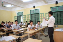 Trước ngày 25/7, thí sinh sẽ biết điểm thi trung học phổ thông quốc gia. (Ảnh: Lê Minh Sơn/Vietnam+)