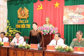 Chủ tịch Quốc hội Nguyễn Thị Kim Ngân phát biểu. (Ảnh: Huỳnh Phúc Hậu/TTXVN)