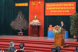 Thủ tướng Nguyễn Xuân Phúc phát biểu tại buổi làm việc. (Ảnh: Thống Nhất/TTXVN)