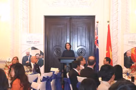 Tổng Lãnh sự Australia tại Thành phố Hồ Chí Minh Julianne Cowley phát biểu tại buổi lễ. (Ảnh: Xuân Khu/TTXVN)