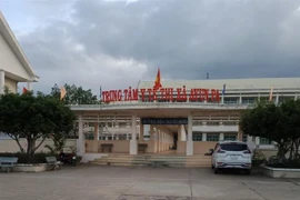 Trung tâm y tế thị xã Ayun Pa (Gia Lai) - khu cách ly những trường hợp nhiễm SARS-CoV-2. (Ảnh: TTXVN phát)