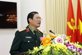 Trung tướng Nguyễn Tân Cương, Thứ trưởng Bộ Quốc phòng chủ trì hội nghị. (Ảnh: Dương Giang/TTXVN)