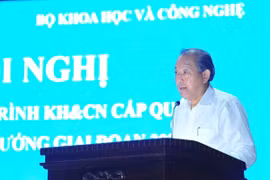 Phó Thủ tướng Thường trực Chính phủ Trương Hòa Bình phát biểu chỉ đạo. (Ảnh: Minh Đức/TTXVN)